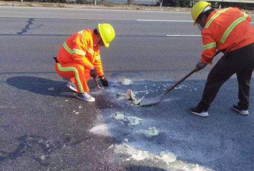 阜宁公路下沉注浆加固